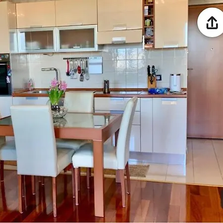 Apartman Capital Split