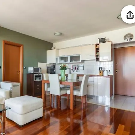 Apartman Capital *